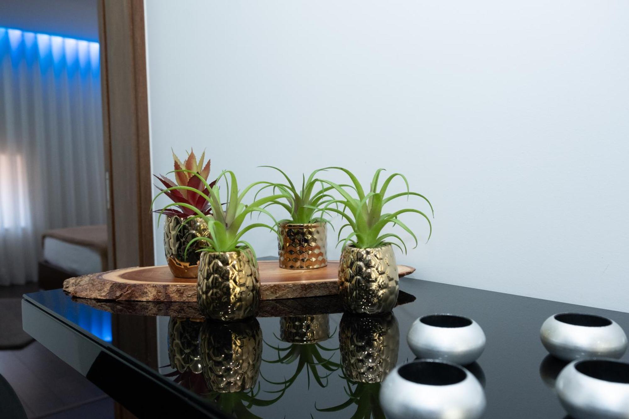 Deluxe Villa Home, Peace & Spa 孔迪镇 外观 照片