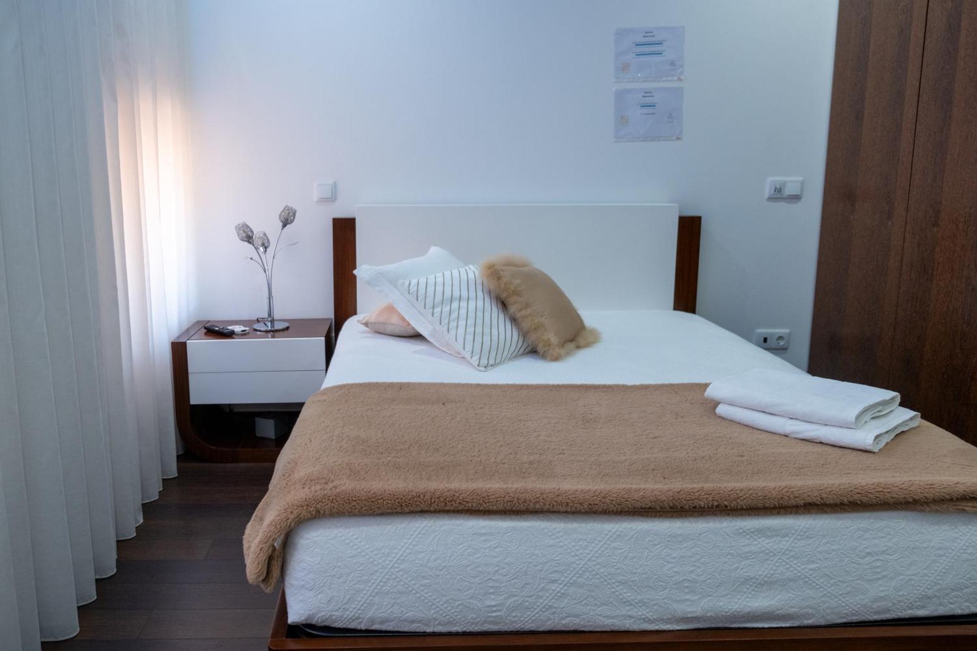 Deluxe Villa Home, Peace & Spa 孔迪镇 外观 照片