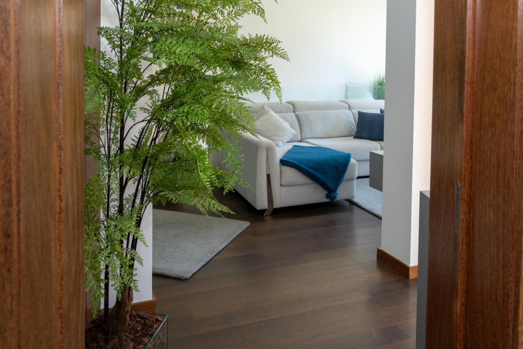 Deluxe Villa Home, Peace & Spa 孔迪镇 外观 照片